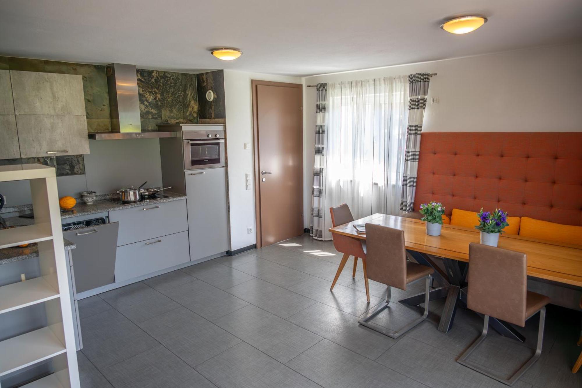 Haus Piesendorf Apartamento Exterior foto